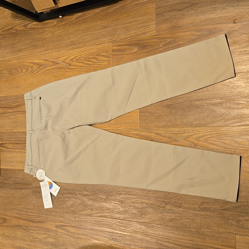 NWT Men's Vuori Cascade Tech Chino Pant. In Color Winter Pear. Size W 30" L 30" - Picture 13 of 13